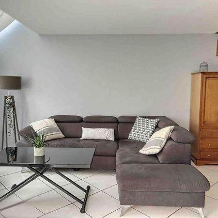 Апартаменты Le Capucine - Rive De Компьень Экстерьер фото